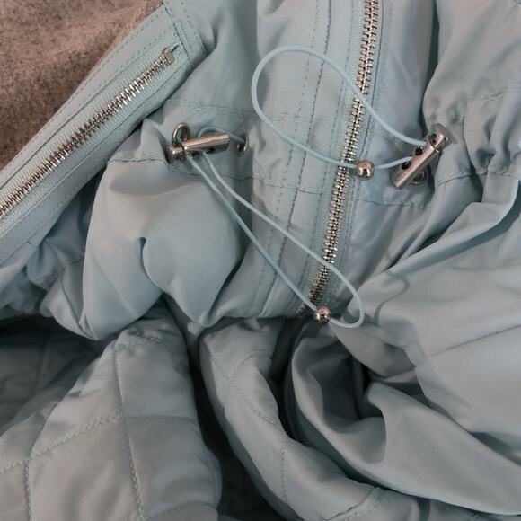 Peter Millar Blakely Quilted Light Blue Jacket Women’s Size L/XL? See Dim - Picture 11 of 14